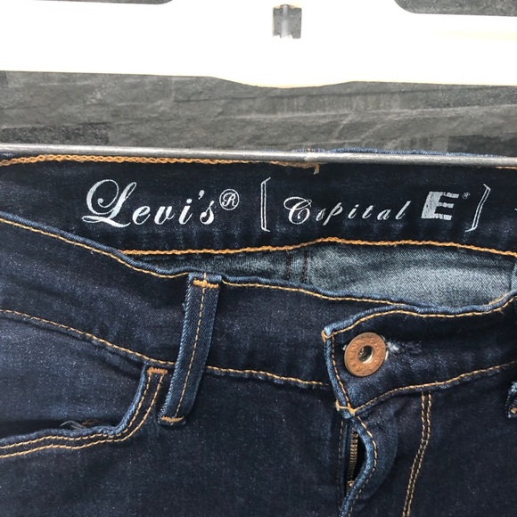 Levi’s Capital W Super Skinny Dark Wash Jeans - Picture 5 of 9